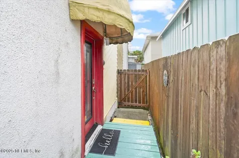1717 2nd Street S Jacksonville Beach FL 32250