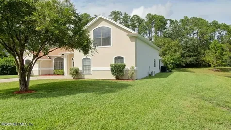 2135 Walnut Creek Court N Jacksonville FL 32246