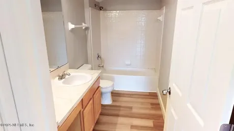 2135 Walnut Creek Court N Jacksonville FL 32246