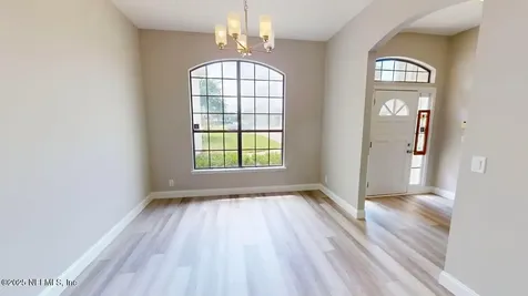 2135 Walnut Creek Court N Jacksonville FL 32246