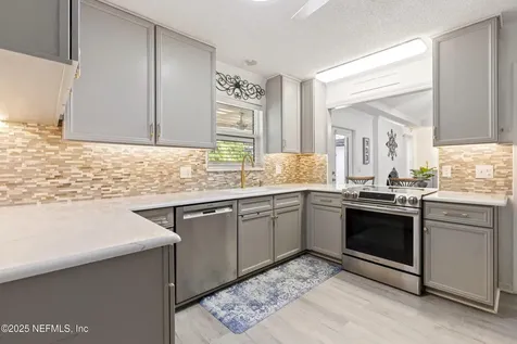 2160 Spanish Moss Drive Jacksonville FL 32246