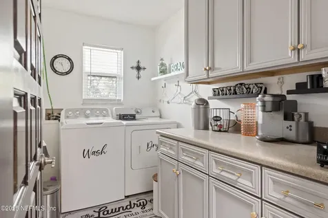 2160 Spanish Moss Drive Jacksonville FL 32246