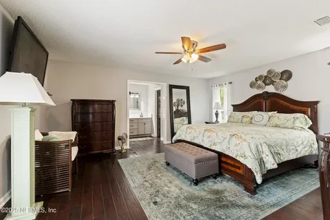 2160 Spanish Moss Drive Jacksonville FL 32246