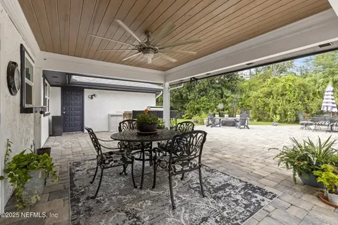 2160 Spanish Moss Drive Jacksonville FL 32246