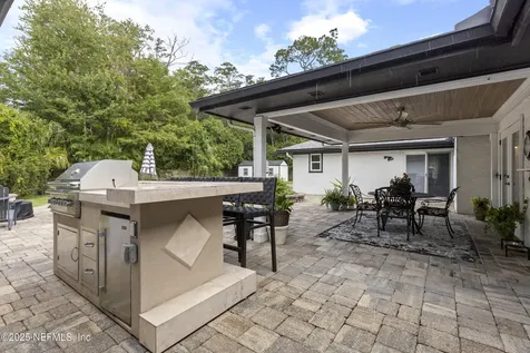2160 Spanish Moss Drive Jacksonville FL 32246