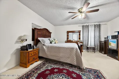 4324 Charleston Lane Jacksonville FL 32210
