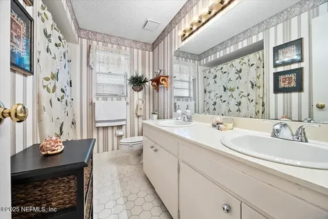 4324 Charleston Lane Jacksonville FL 32210