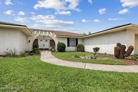 4324 Charleston Lane Jacksonville FL 32210
