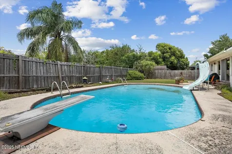 4324 Charleston Lane Jacksonville FL 32210