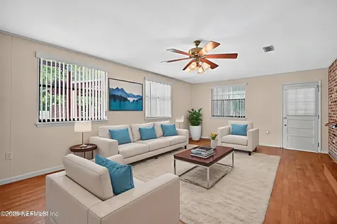1261 Lamanto Avenue E Jacksonville FL 32211