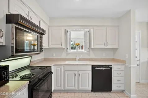 1261 Lamanto Avenue E Jacksonville FL 32211