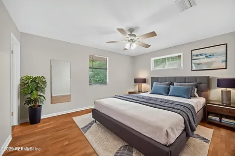 1261 Lamanto Avenue E Jacksonville FL 32211