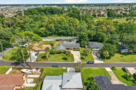 1261 Lamanto Avenue E Jacksonville FL 32211