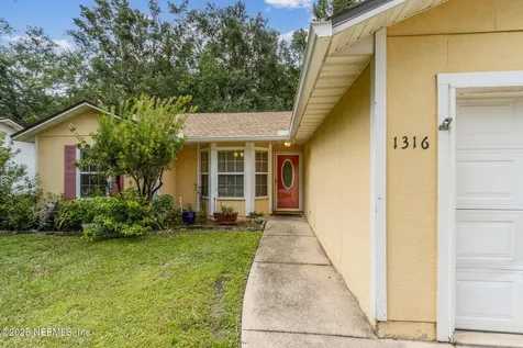 1316 Bonaventure Avenue Green Cove Springs FL 32043
