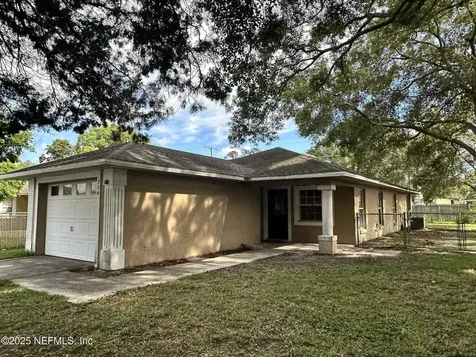 204 Rose Street Auburndale FL 33823
