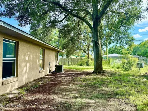 204 Rose Street Auburndale FL 33823