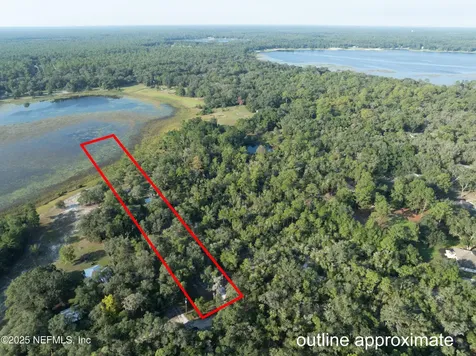 111 Serena Circle Melrose FL 32666