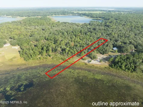 111 Serena Circle Melrose FL 32666