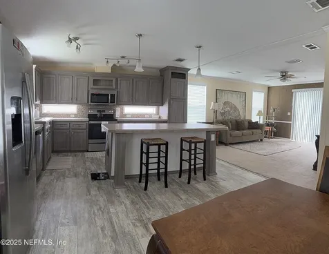 6248 North Street Jacksonville FL 32219