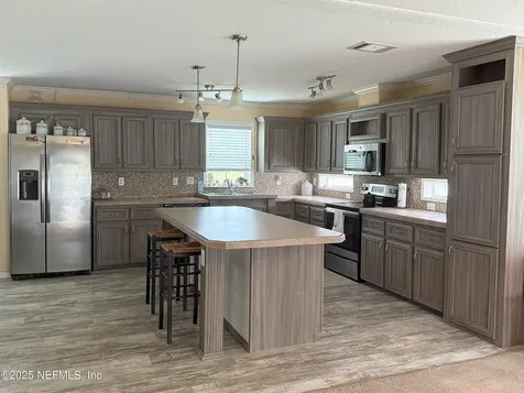 6248 North Street Jacksonville FL 32219