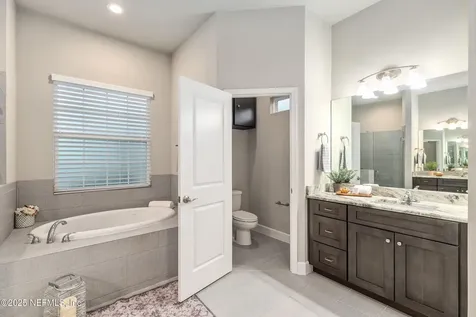 16774 NW 167th Street Alachua FL 32615