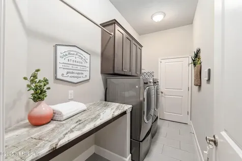 16774 NW 167th Street Alachua FL 32615