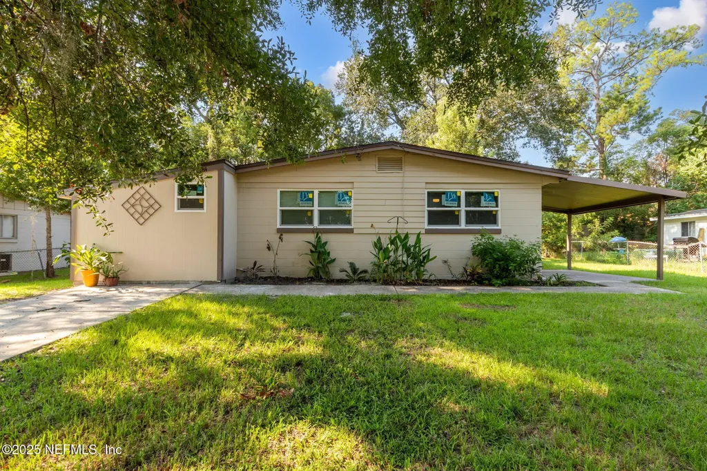 6784 Tinkerbell Lane Jacksonville FL 32210