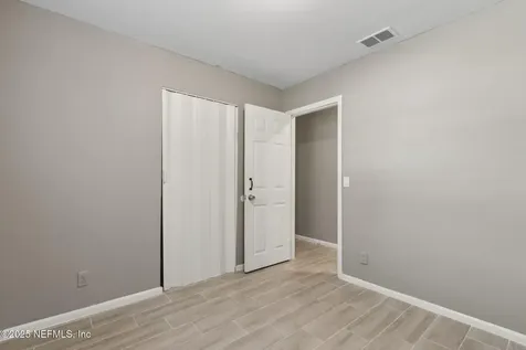 6784 Tinkerbell Lane Jacksonville FL 32210