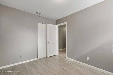 6784 Tinkerbell Lane Jacksonville FL 32210