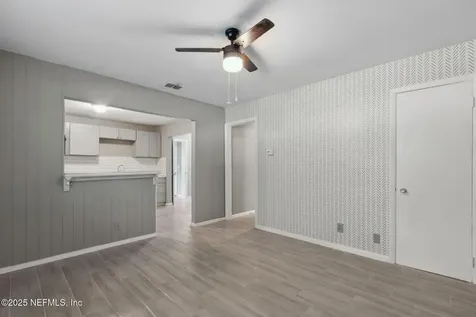 6784 Tinkerbell Lane Jacksonville FL 32210