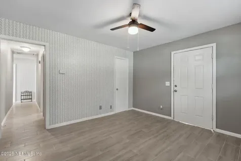 6784 Tinkerbell Lane Jacksonville FL 32210