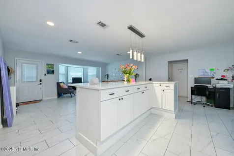 6408 Diane Road Jacksonville FL 32277