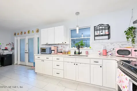 6408 Diane Road Jacksonville FL 32277