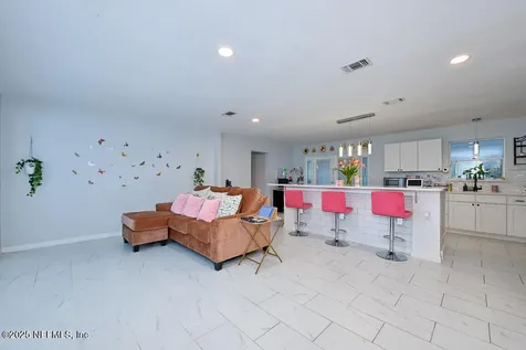 6408 Diane Road Jacksonville FL 32277