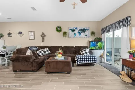 10365 Benson Lake Drive Jacksonville FL 32222