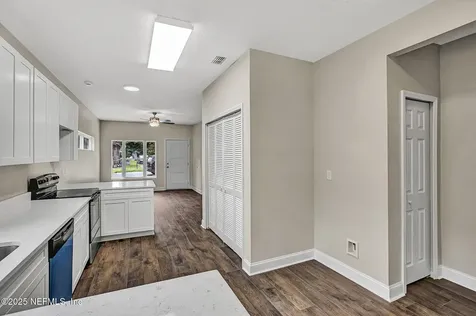 2291 Clemente Drive Jacksonville FL 32204