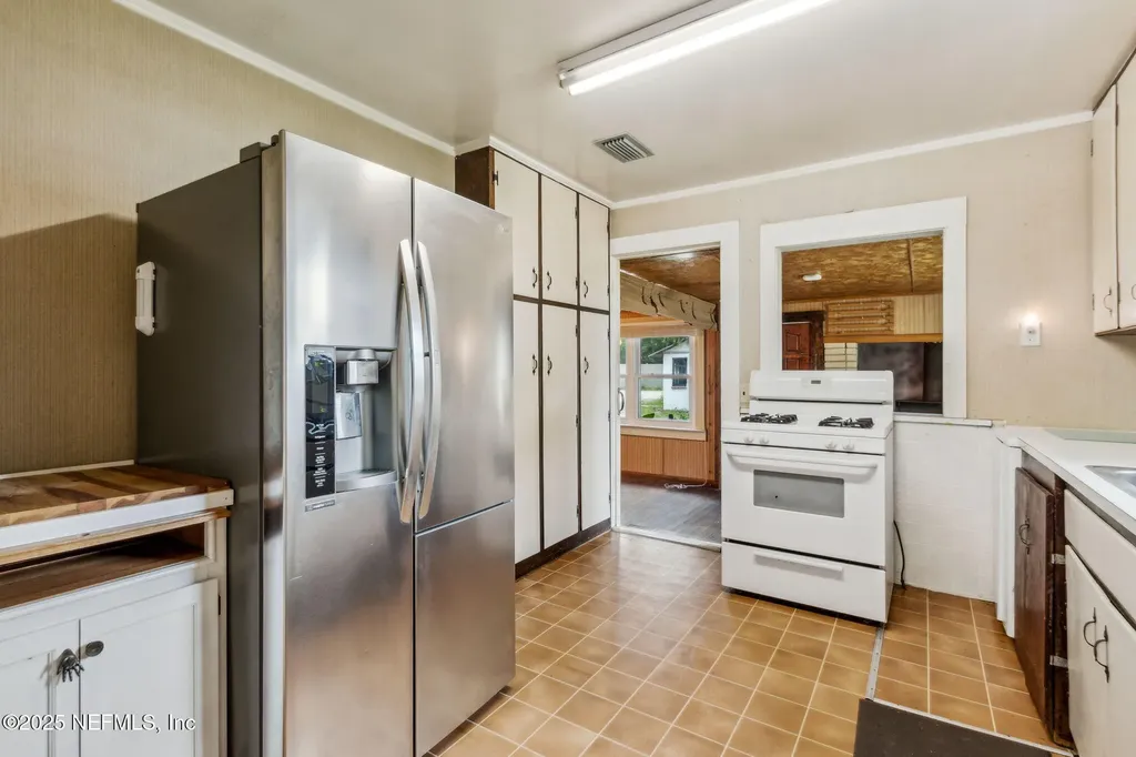 2753 Amelia Road Fernandina Beach FL 32034