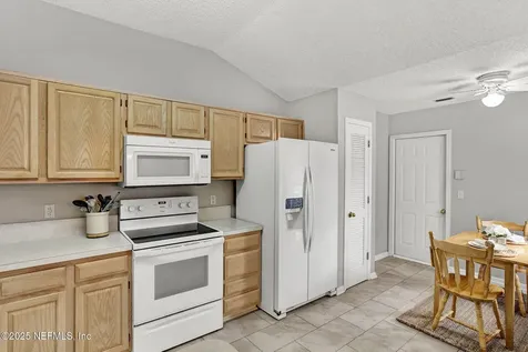 9615 Bent Oak Court Jacksonville FL 32257