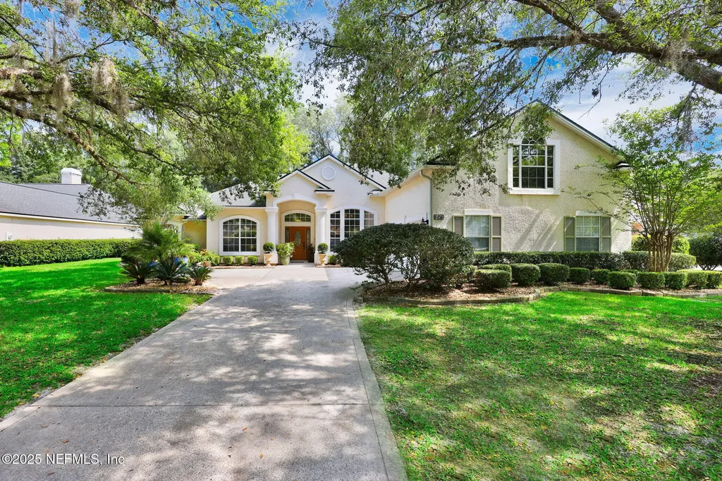 526 Oakmont Drive Orange Park FL 32073