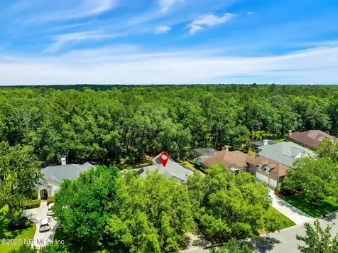 526 Oakmont Drive Orange Park FL 32073