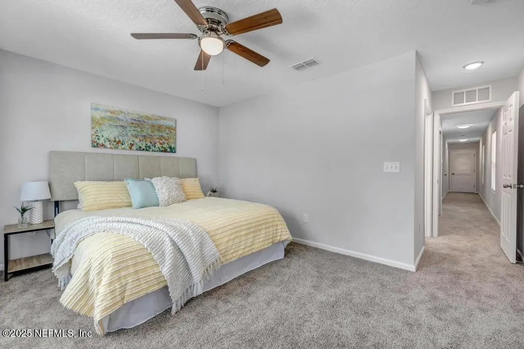 9048 Eaton Avenue Jacksonville FL 32211