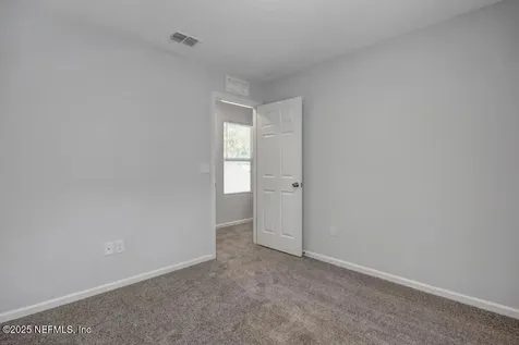 9048 Eaton Avenue Jacksonville FL 32211