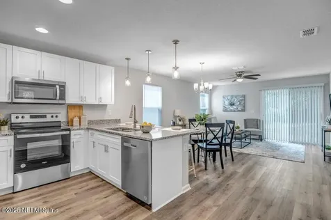 9048 Eaton Avenue Jacksonville FL 32211