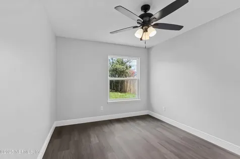 7626 Dover Cliff Drive S Jacksonville FL 32244