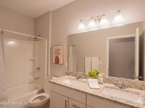2215 Peach Drive Jacksonville FL 32246