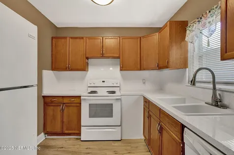 5247 Lexington Avenue Jacksonville FL 32210