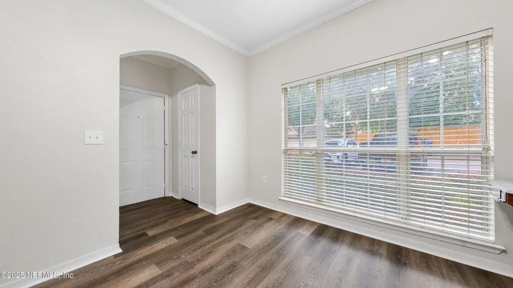 7800 Point Meadows Drive Jacksonville FL 32256