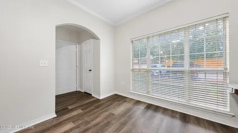 7800 Point Meadows Drive Jacksonville FL 32256