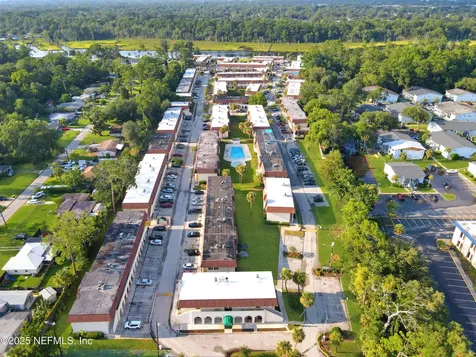 1738 El Prado Road Jacksonville FL 32216