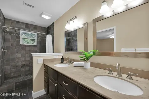 131 Tarrasa Drive Jacksonville FL 32225